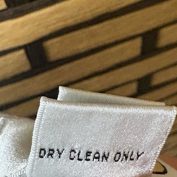 Talbots Navy And White Floral‎ Skirt Size 12 - Picture 8 of 8